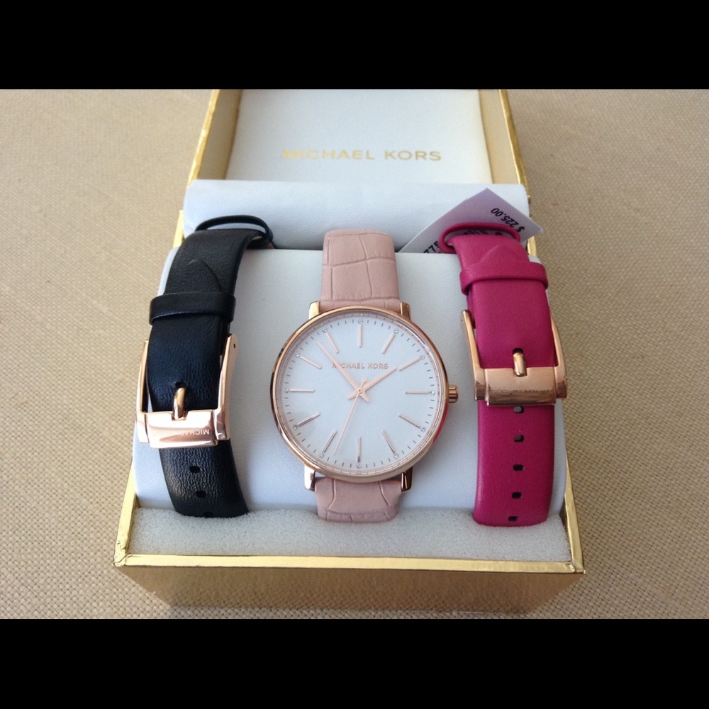 Michael Kors Women's Pyper